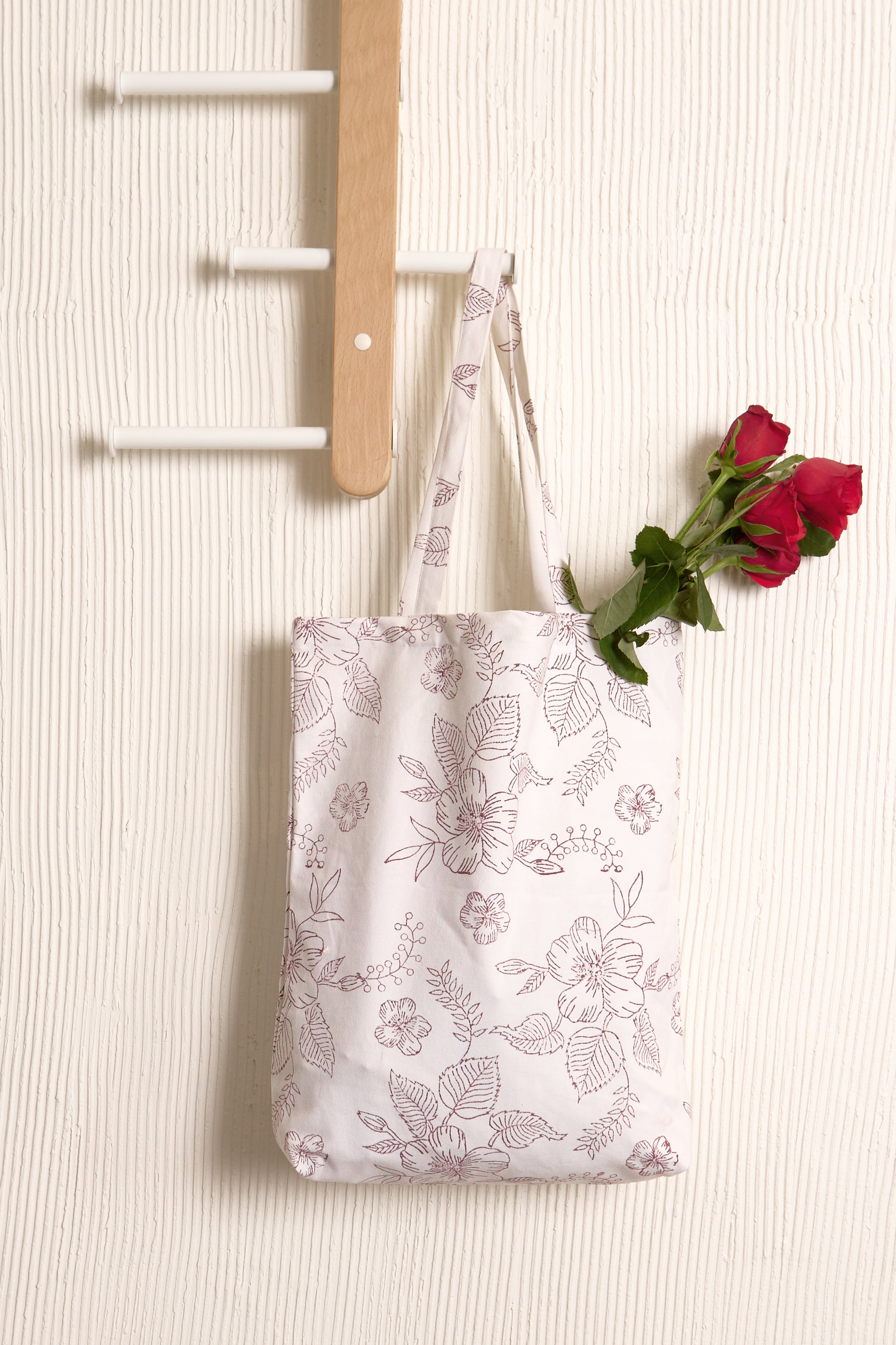Red Hibiscus Tote Bag